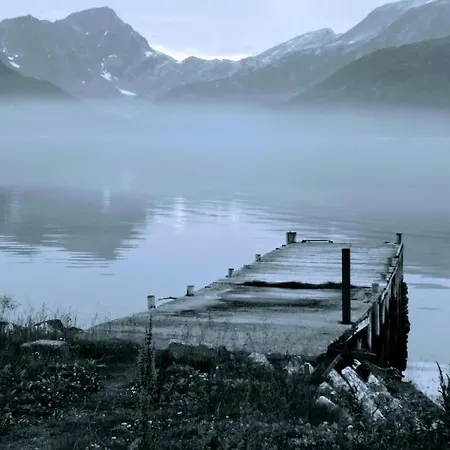 Nyaraló Midnight Sun Aurora Krokelvdalen